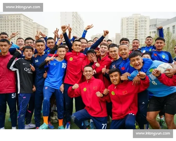 足球之乡杨浦 “杨超” 落幕,黑马登顶六组桂冠 足球之乡杨浦 “杨超” 落幕,黑马登顶六组桂冠