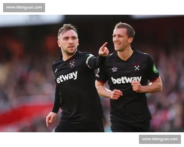 百场零惨案！阿森纳追平曼联跻身英格兰联赛防守传奇